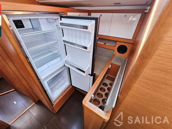 Dufour 530 - Yacht Charter Sailica