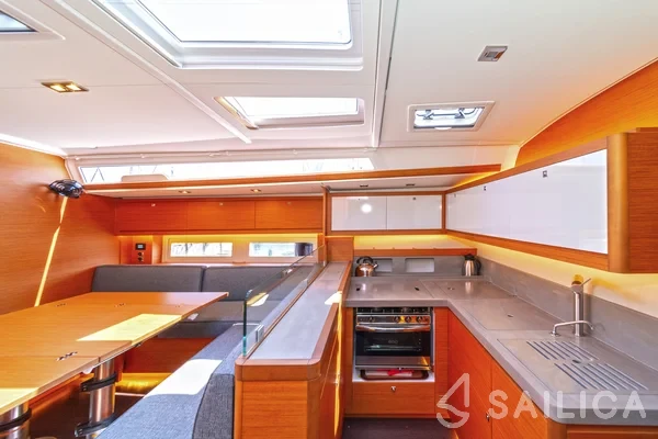 Dufour 530 - Yacht Charter Sailica