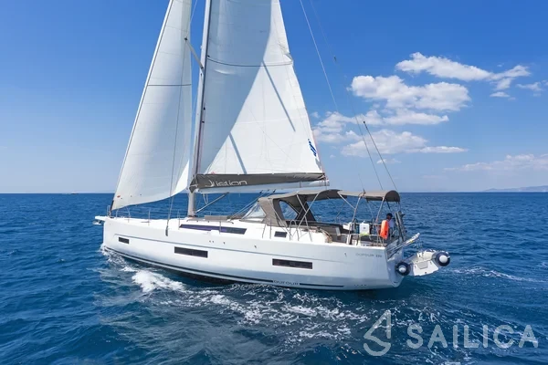 Dufour 530 - Yacht Charter Sailica