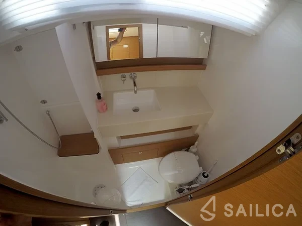 Dufour 470 - Yacht Charter Sailica