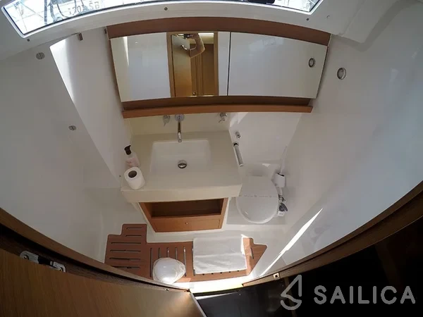 Dufour 470 - Yacht Charter Sailica