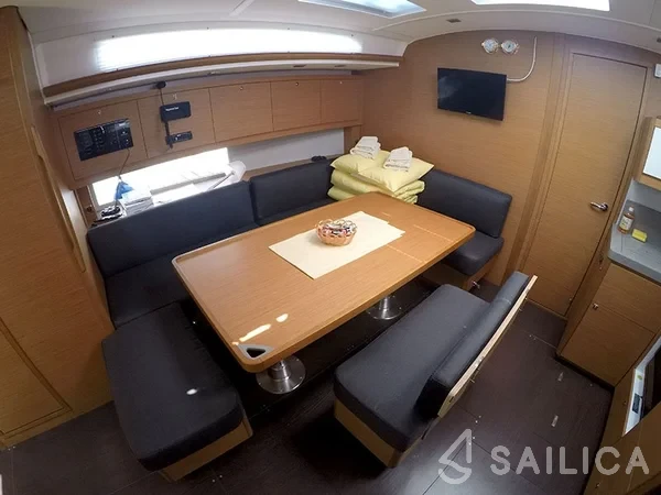 Dufour 470 - Yacht Charter Sailica