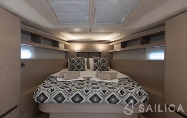 Hanse 458 - Yacht Charter Sailica