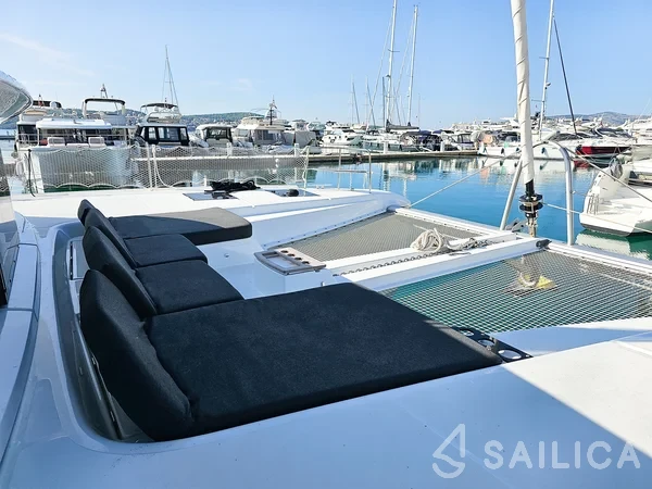 Lagoon 51 - Yacht Charter Sailica
