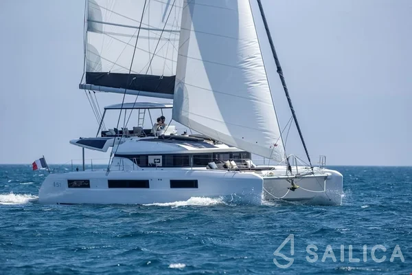 Lagoon 51 - Yacht Charter Sailica