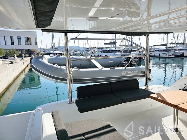 Lagoon 51 - Yacht Charter Sailica