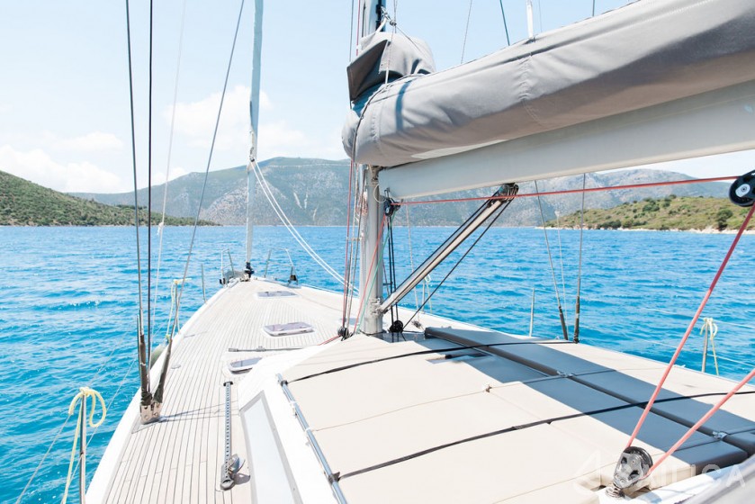 Hanse 540e - Yacht Charter Sailica