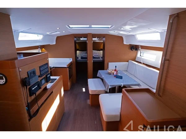 Sun Odyssey 490 - Yacht Charter Sailica