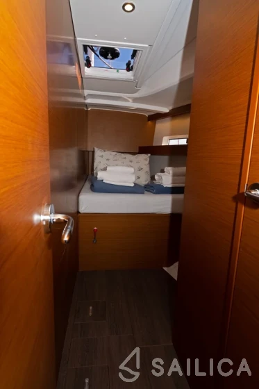 Sun Odyssey 490 - Yacht Charter Sailica
