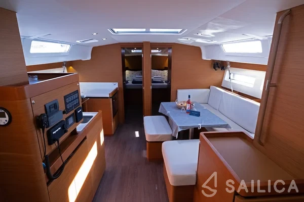 Sun Odyssey 490 - Yacht Charter Sailica