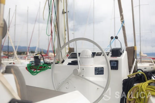 Bali Catspace - Yacht Charter Sailica