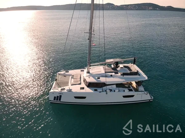 Elba 45 - Yacht Charter Sailica