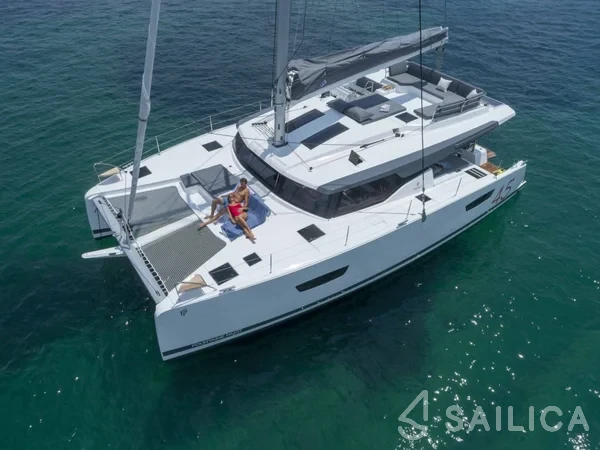 Elba 45 - Yacht Charter Sailica