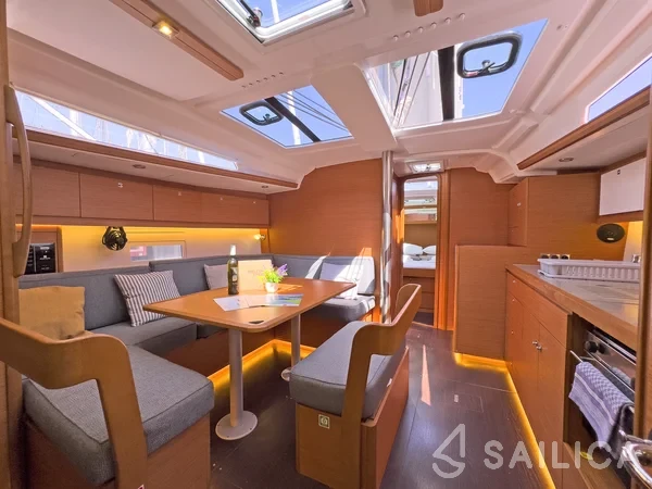 Dufour 430 - Yacht Charter Sailica