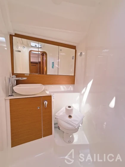 Dufour 430 - Yacht Charter Sailica