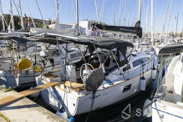Elan Impression 40.1 - Yacht Charter Sailica