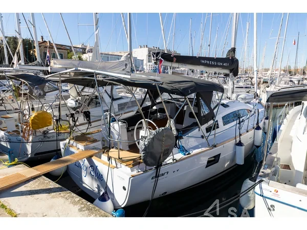 Elan Impression 40.1 - Yacht Charter Sailica