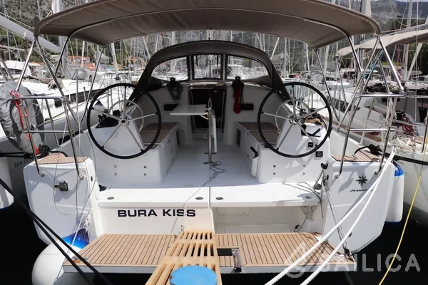 Sun Odyssey 380 - Yacht Charter Sailica