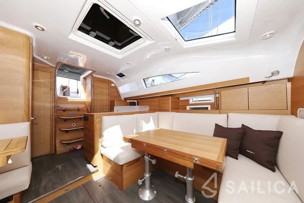 Elan Impression 40.1 - Yacht Charter Sailica