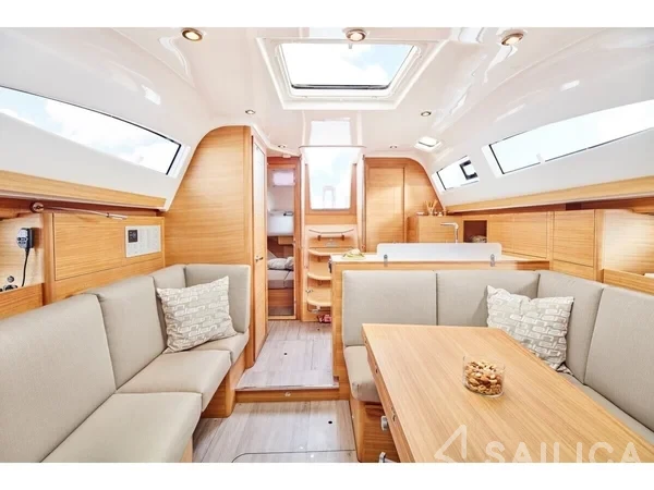 Elan Impression 40.1 - Yacht Charter Sailica