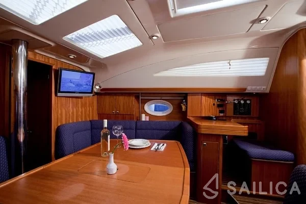Elan 434 Impression - Yacht Charter Sailica