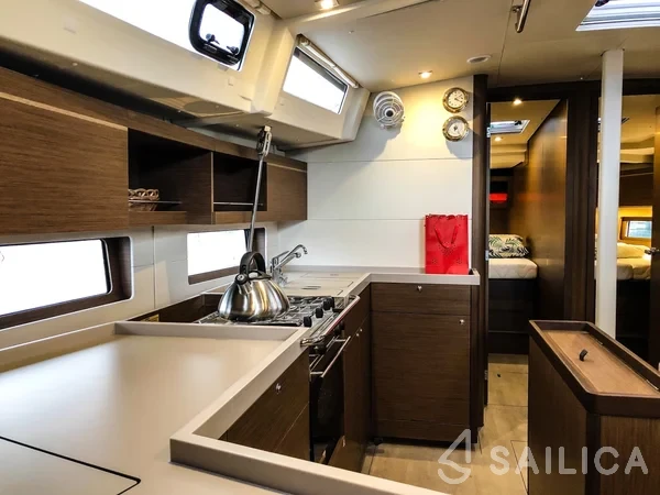 Oceanis 46.1 - Yacht Charter Sailica