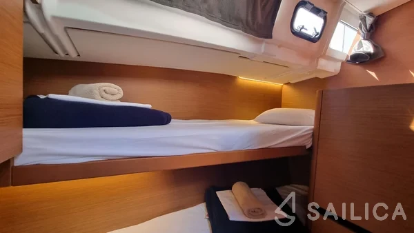 Sun Odyssey 490 - Yacht Charter Sailica