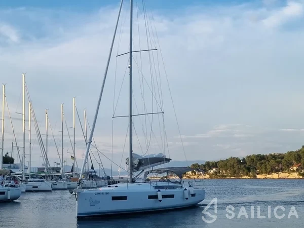 Sun Odyssey 490 - Yacht Charter Sailica