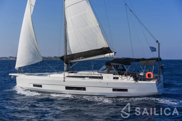 Dufour 470 - Yacht Charter Sailica