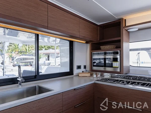 Lagoon 46  - Yacht Charter Sailica