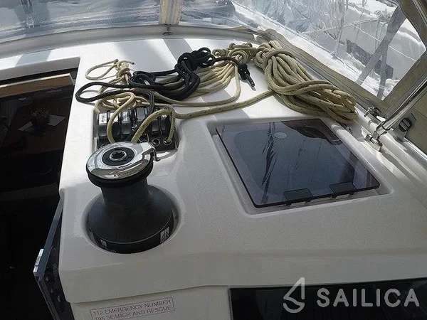 Dufour 430 - Yacht Charter Sailica