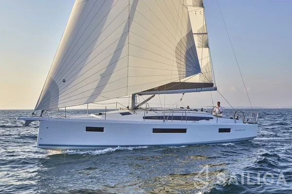 Sun Odyssey 410 - Yacht Charter Sailica