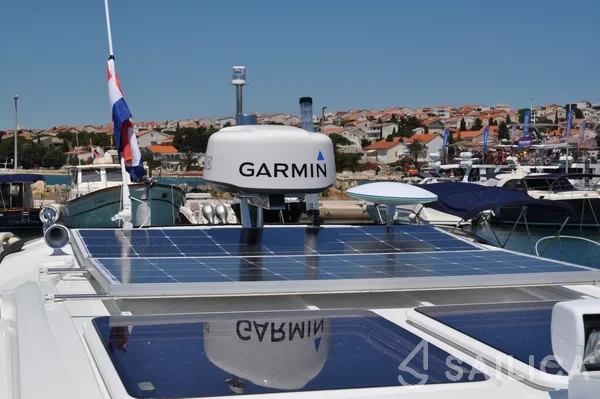 Merry Fisher 895 - Yacht Charter Sailica