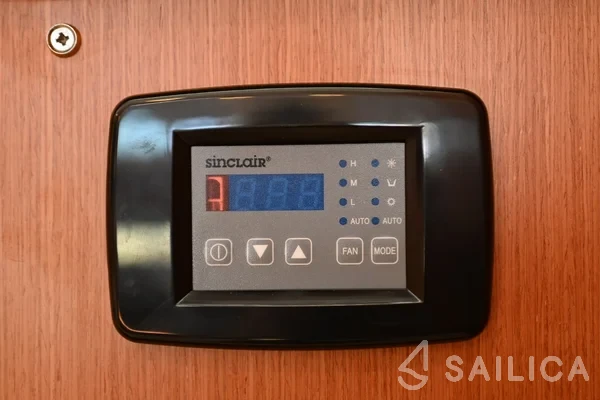 Bavaria C42 - Yacht Charter Sailica