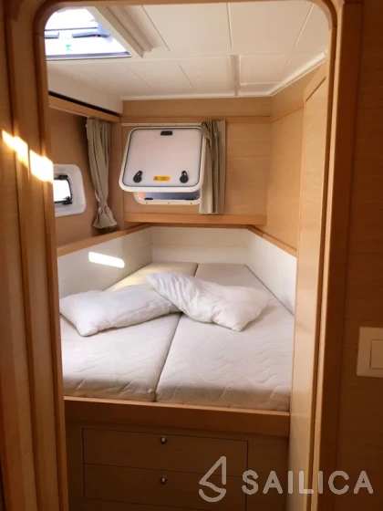 Lagoon 39 - Yacht Charter Sailica