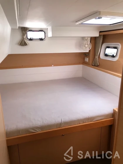 Lagoon 39 - Yacht Charter Sailica