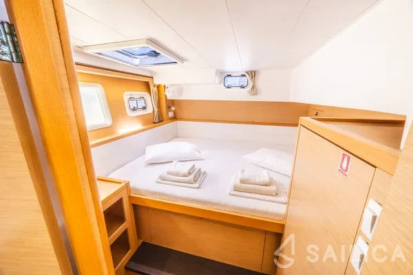 Lagoon 39 - Yacht Charter Sailica