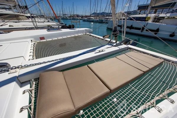 Lagoon 39 - Yacht Charter Sailica