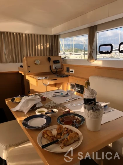 Lagoon 39 - Yacht Charter Sailica