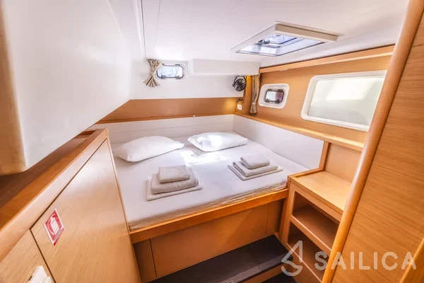 Lagoon 39 - Yacht Charter Sailica