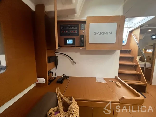 First 44 - Yacht Charter Sailica