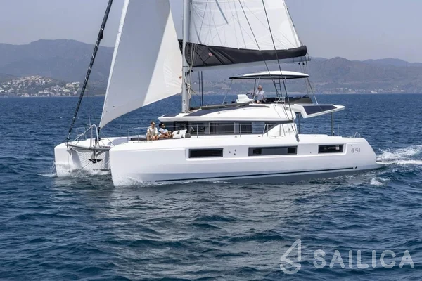Lagoon 51 - Yacht Charter Sailica