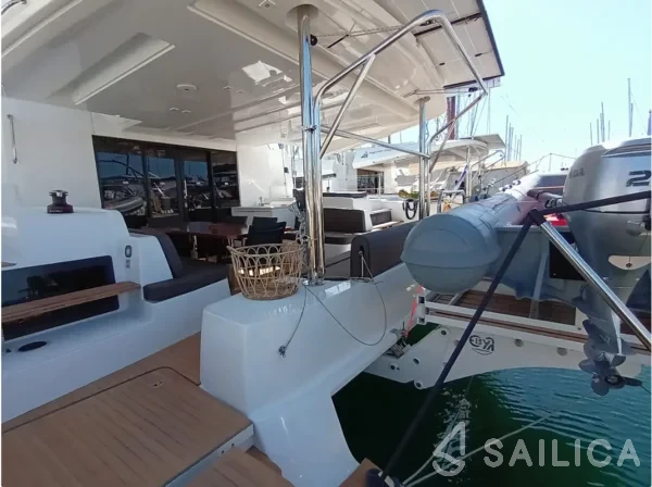 Lagoon 51 - Yacht Charter Sailica