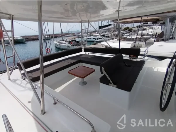 Lagoon 51 - Yacht Charter Sailica