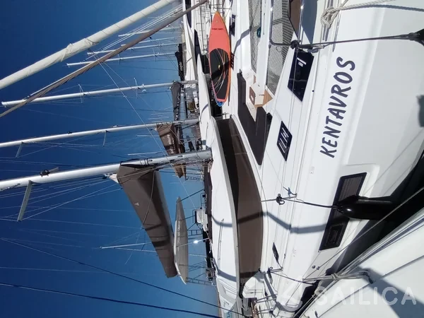 Lagoon 51 - Yacht Charter Sailica