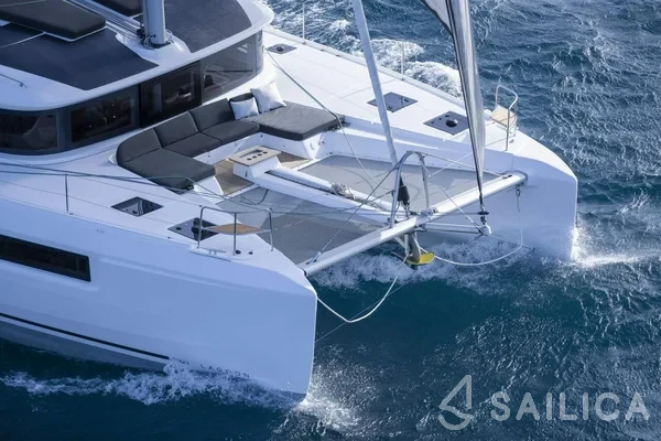 Lagoon 51 - Yacht Charter Sailica