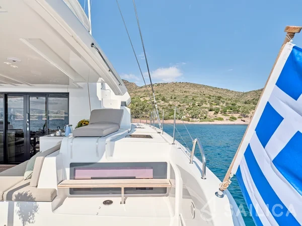 Lagoon 51 - Yacht Charter Sailica
