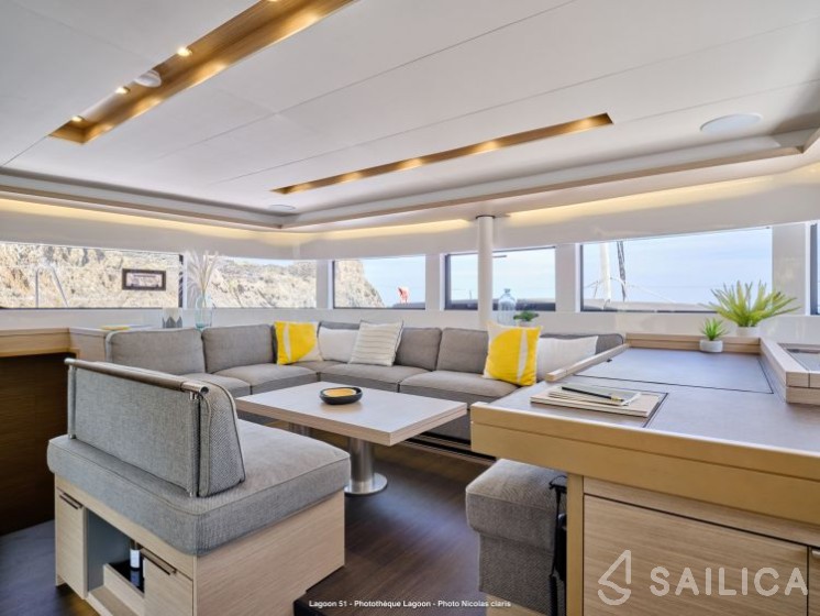 Lagoon 51 - Yacht Charter Sailica