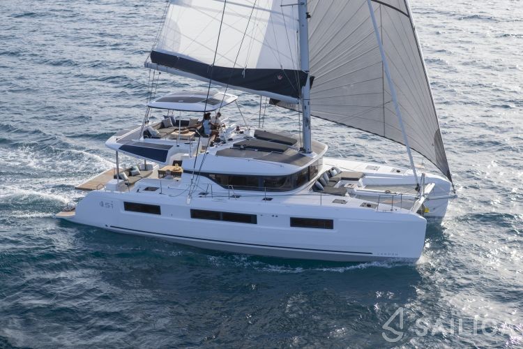 Lagoon 51 - Yacht Charter Sailica