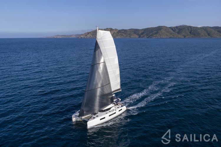 Lagoon 51 - Yacht Charter Sailica